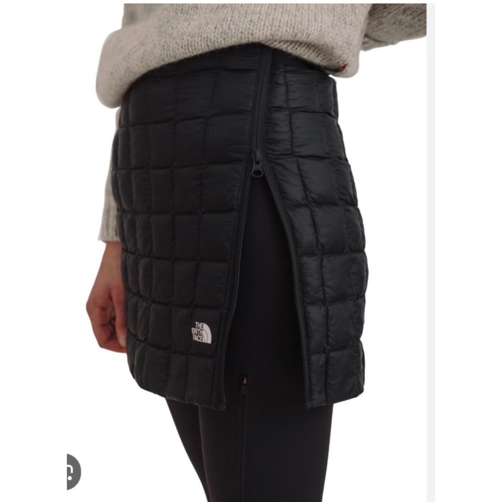 The North Face ThermoBall Eco Skirt II Black Quilted Mini NF0A5GBB Large